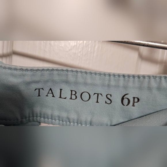 Talbots weekend shorts Size 6P - Picture 4 of 4